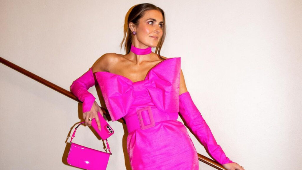 Bolsos fucsia de mujer tendencia 2023