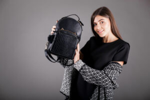 Bolsos negros pequeños